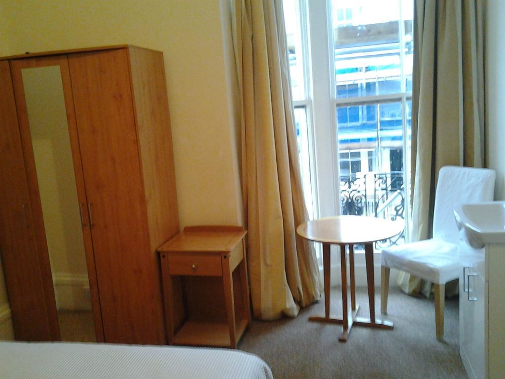 Sterling House Hotel AEGON International Camera foto