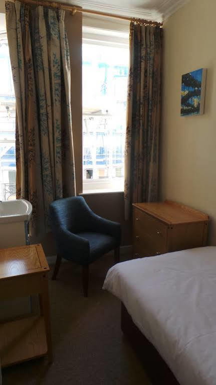 Sterling House Hotel AEGON International Esterno foto